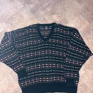 Jantzen Men's V-Neck Sweater - Black and Red Pattern